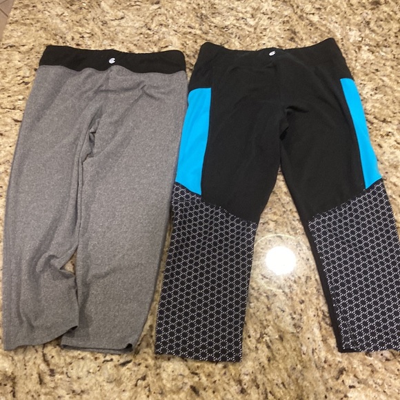 Girls champion leggings 2 pair - Picture 5 of 5